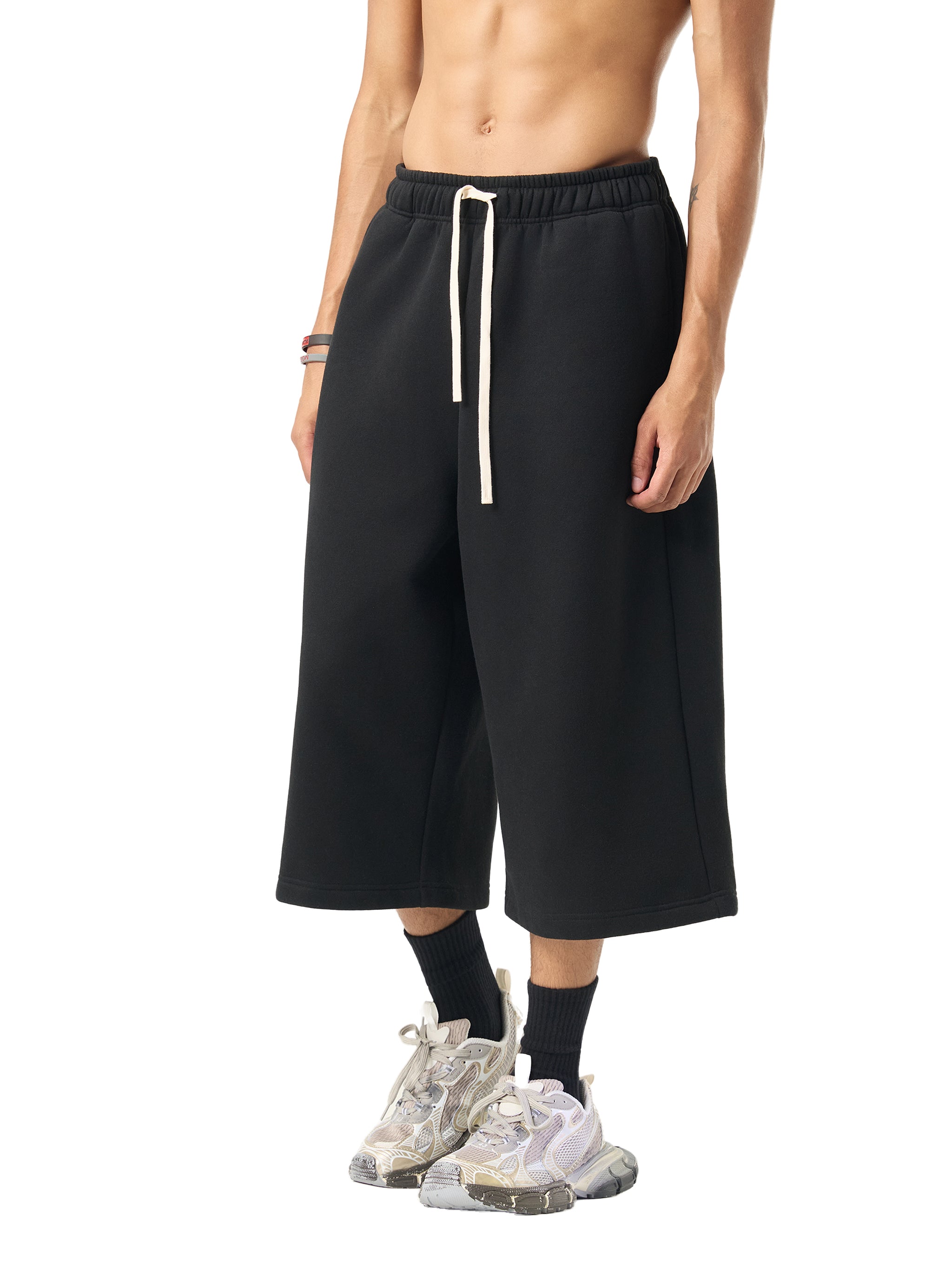 Trendz Relaxed Drawstring Three-quarter Sweatpants
